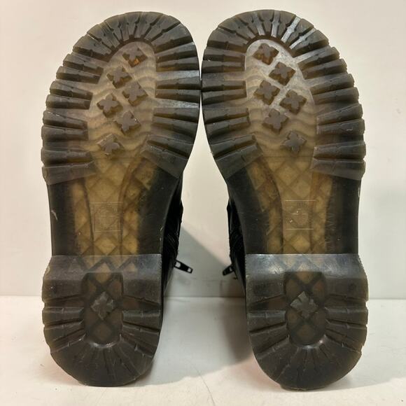 VERY GOOD Dr. Martens 1460 Easy On Accessible Boot Black Velcro Zip Women's 5 - Picture 13 of 14